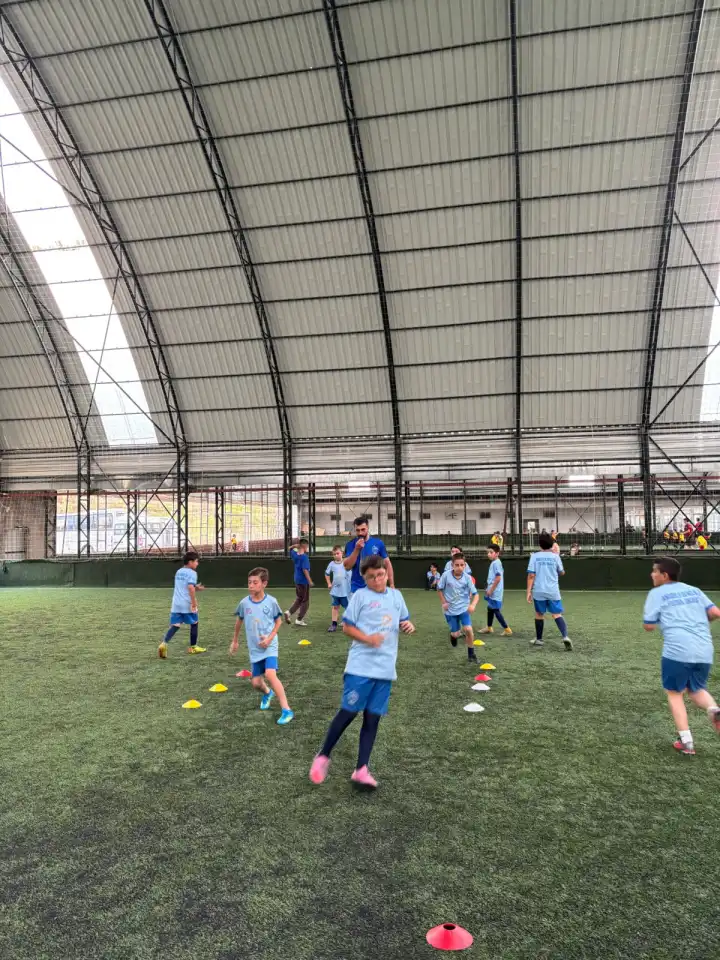 ANADOLU GENÇLİK SPOR ISPARTA FUTBOL OKULU fotoğraf 5