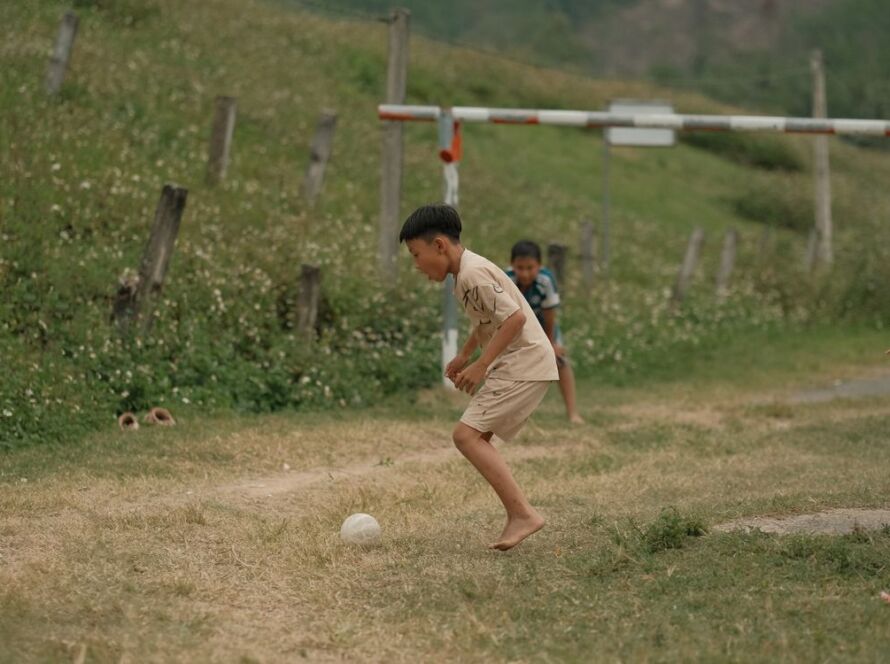 6 yaşında futbol antrenmanı